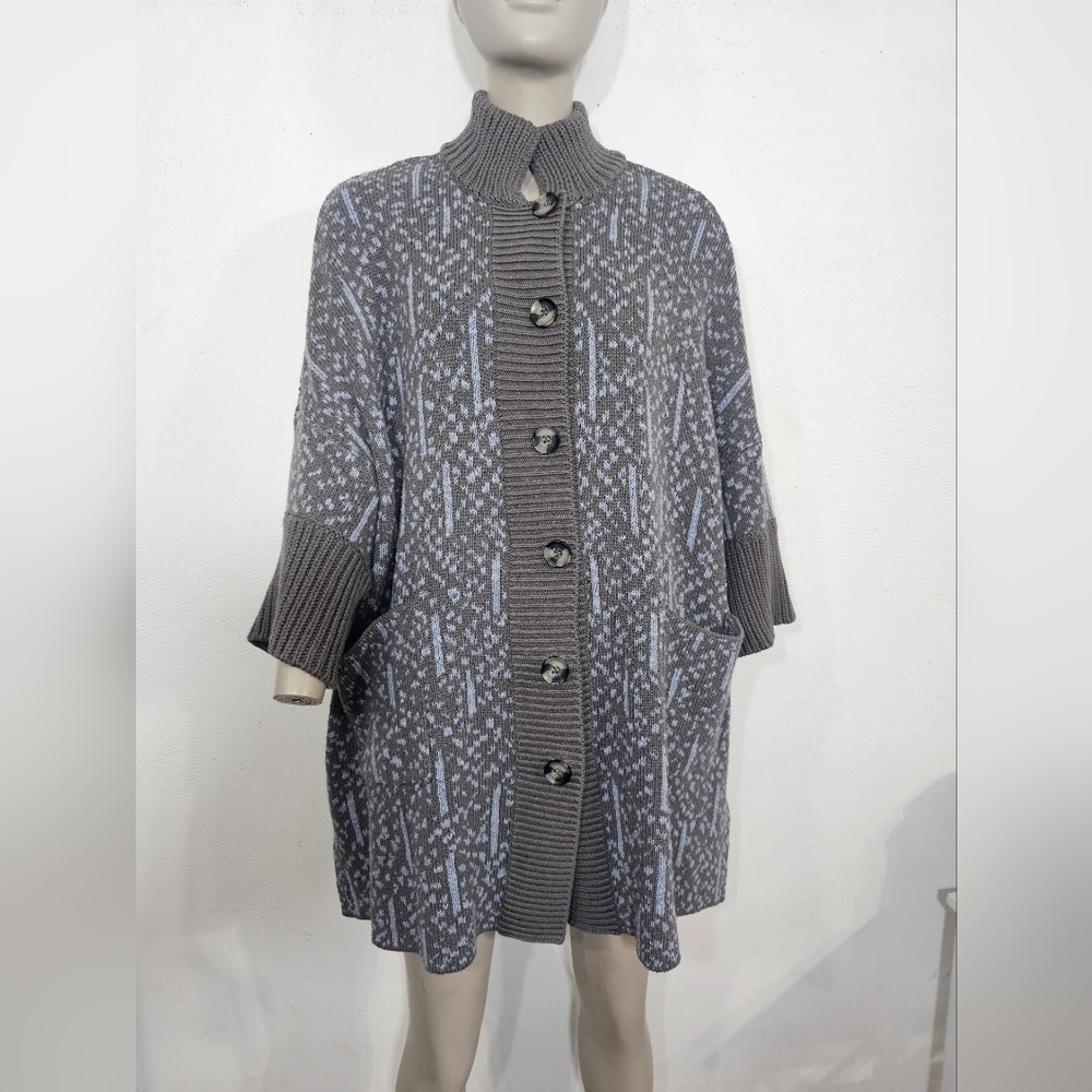 Gray and Blue Patterned Button-Up Cardigan